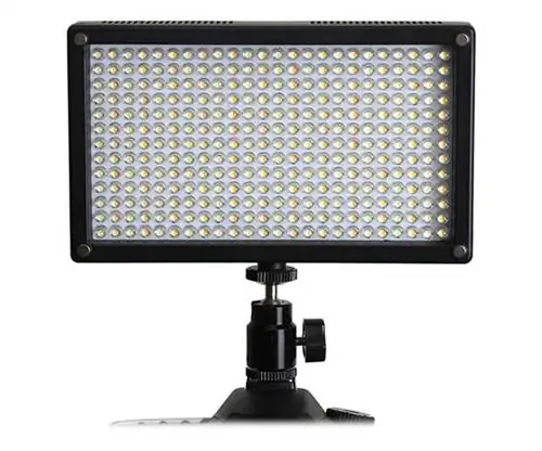 Обзор накамерного освещения Genaray LED-7100T