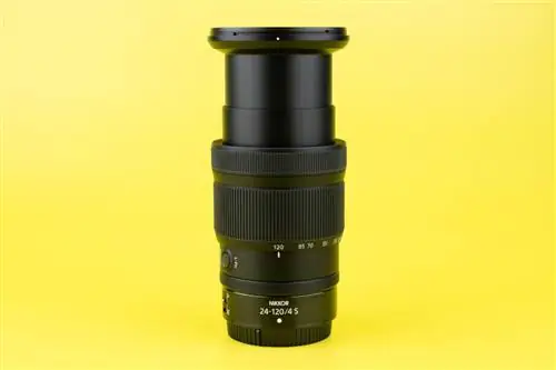 Телескопическая оправа объектива Nikon Z 24-120mm f4 S на фокусном расстоянии 120 мм