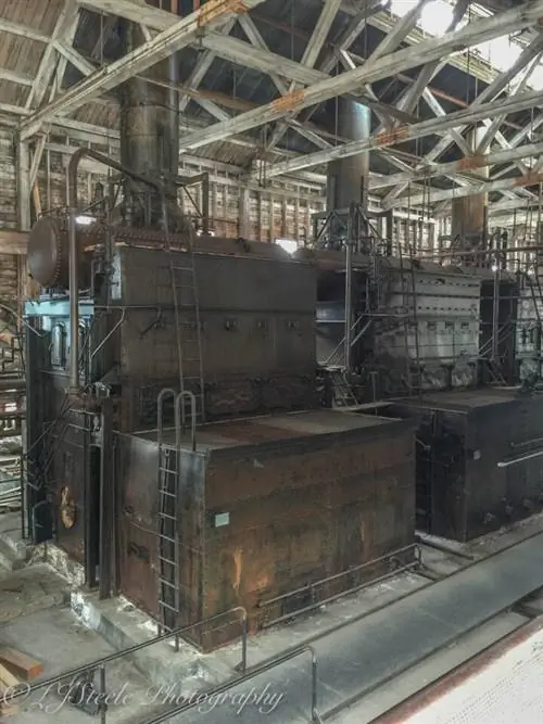 Электростанция на руднике Кеннекотт перерабатывала медную руду на сумму 200 миллионов долларов.