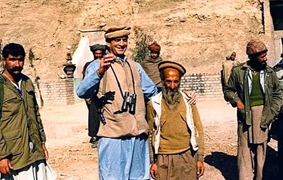 Мститель за собаку: история фанатичного конгрессмена «Доброе время, Чарли» Первое вторжение Вильсона в политику