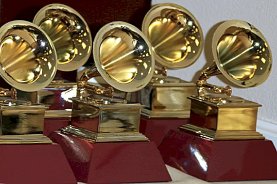 За хитами: саундтреки