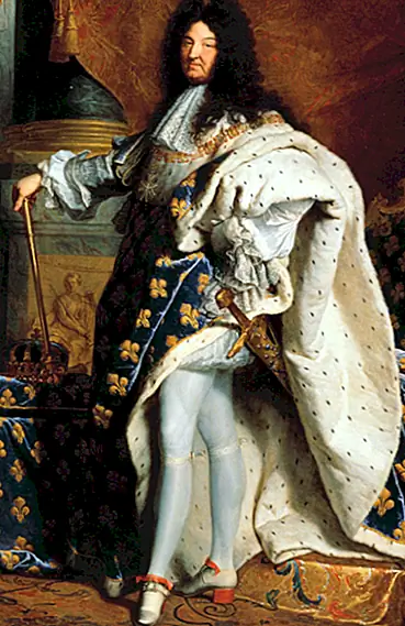 Фрэнсис Рассел и одна из самых влиятельных стрижек в истории