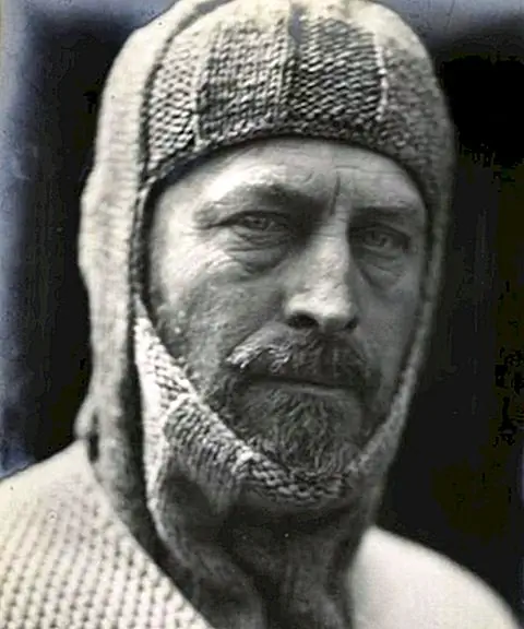 Просто попробуй еще раз - Удивительная история 300-мильного антарктического пути Дугласа Моусона