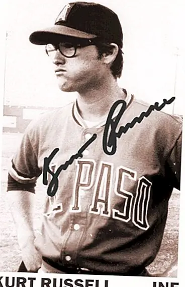 Курт Рассел играл в бейсбольную лигу до тех пор, пока травма не закончилась карьерой