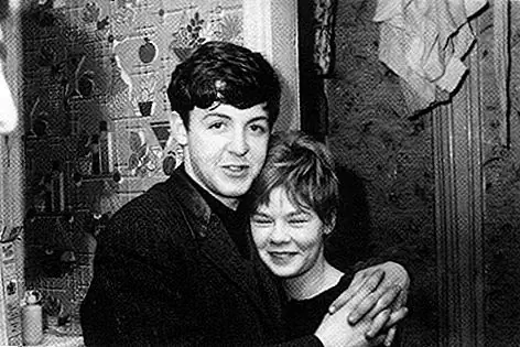 Первая постоянная подруга Пола Маккартни