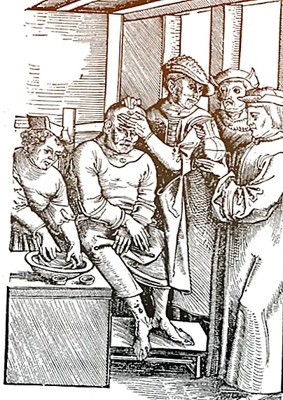 Это время около двух третей населения Китая, а затем десятилетия спустя около половины Европы, вверх и умерло