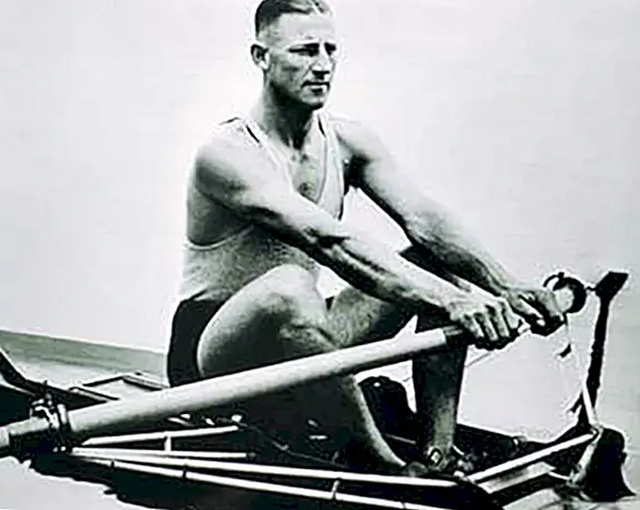 В то время олимпийская гонка остановилась, чтобы позволить некоторым уткам плавать и все-таки выиграла золотую медаль