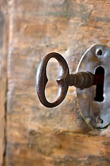 Это время Детройт дал Саддаму Хусейну ключ к городу