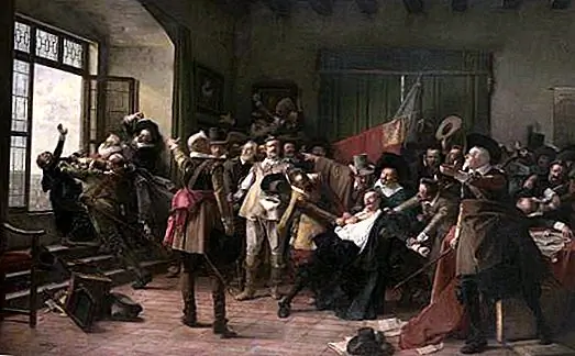 В это время граждане Праги буквально бросили своих политиков из офиса (с верхних этажей)