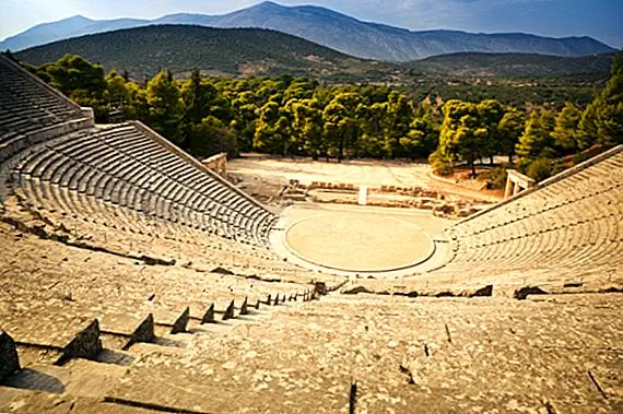 Удивительная акустика Театра Эпидавр