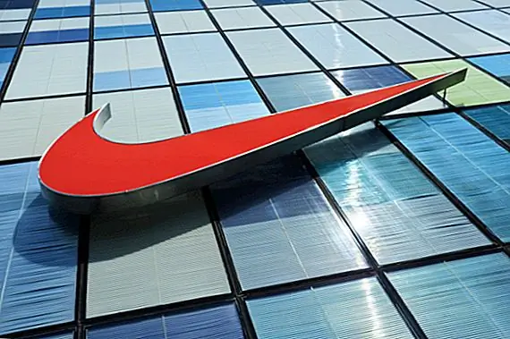 Создатель логотипа Nike «Swoosh» был первоначально оплачен только 35 долларов США за дизайн