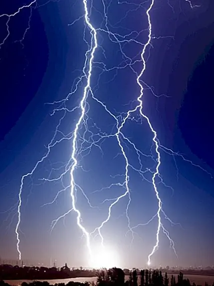 Любопытный случай «Искра»