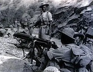 Любопытная практика исполнения золотым душем