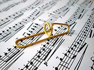 Французское Слово для «Скрепки» - это «Тромбон»