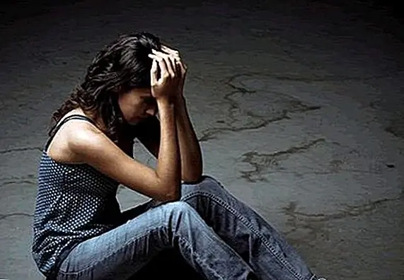 Праздничный сезон имеет самый низкий уровень самоубийств в любое время года, а не самый высокий