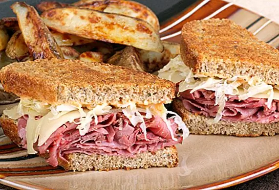 Интересное происхождение 12 бутербродов