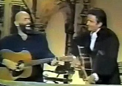 Песня Джонни Кэш «Мальчик, названный Сью» была написана Шеллом Сильверштейном