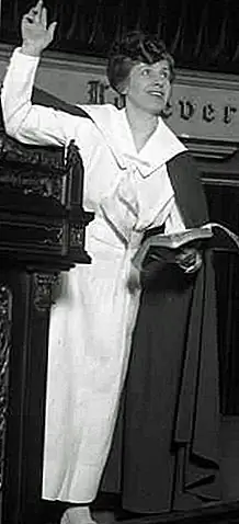 Таинственное исчезновение сестры Эйми Семпле Макферсона