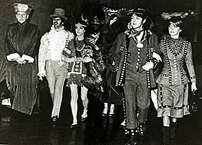 Девочка-подросток, которая зарыдала Джона Леннона