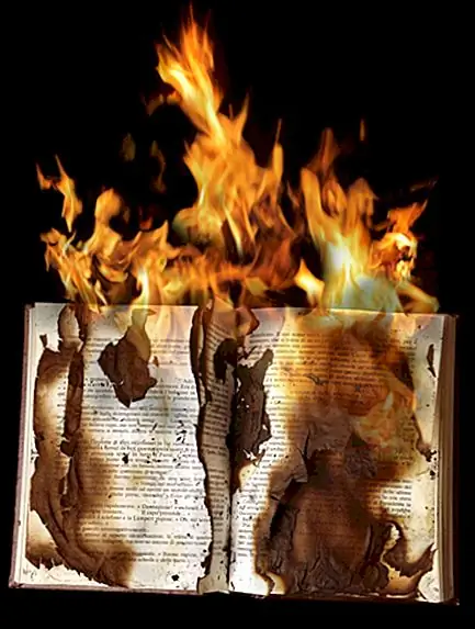 Когда люди начали записывать книги