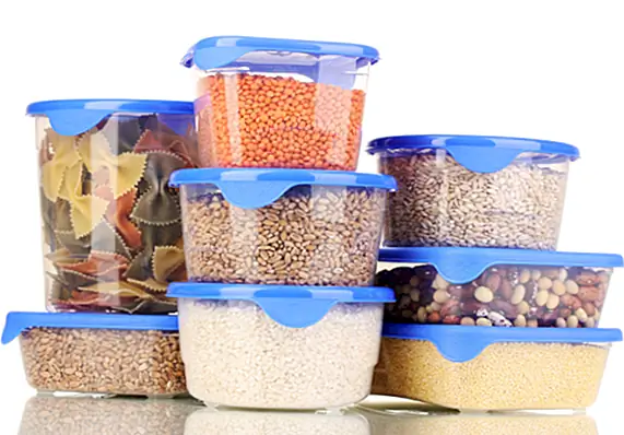 Кто изобрел Tupperware?