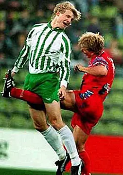 Почему забивание в шарах вызывает боль в животе