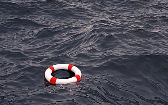 Почему люди на самолетах и кораблях используют слово «Mayday», когда находятся в экстремальном бедствии