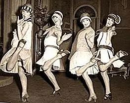 Почему мыльные оперы называются мыльными операми