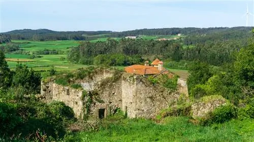 Эти заброшенные деревни в Галисии можно купить менее чем за 100 000 евро