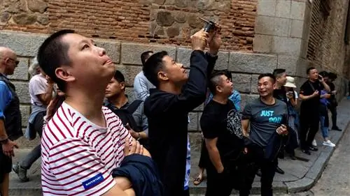 Азиатские туристы тратят в Испании около 3000 евро, что более чем вдвое превышает средний показатель