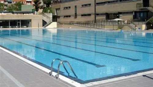 Муниципальный бассейн Канала Изабеллы II в Мадриде