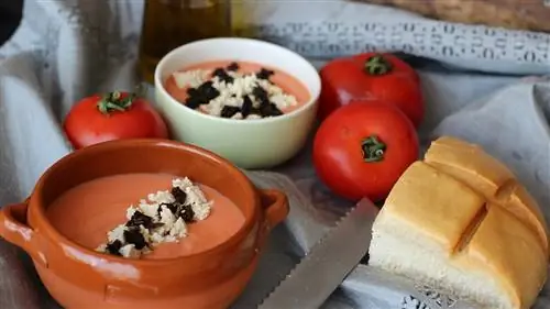 10 типичных блюд испанской летней кухни и где их попробовать