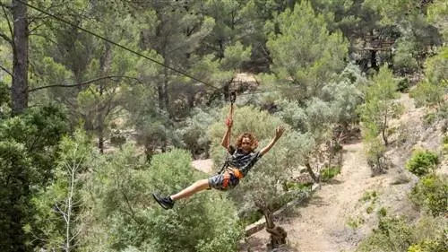 Самый длинный зиплайн на Майорке находится в Aventur. Самый длинный зиплайн на Майорке находится в Aventur.
