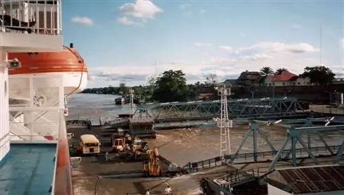 Порт Икитос