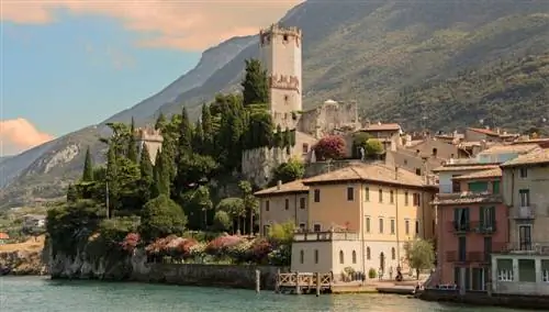 Мальчезине