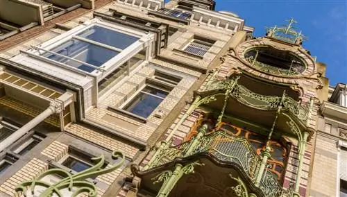 Дом Сен-Сир