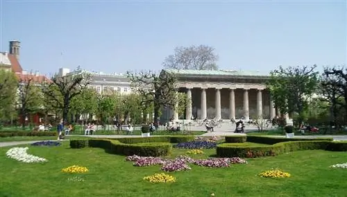 Фольксгартен (Народный сад)