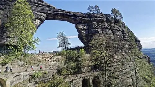 Правчицкая Брана - самая большая каменная арка в Европе.