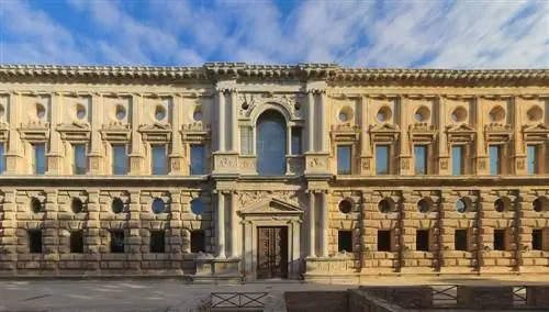 Дворец Карла V, Альгамбра, Гранада