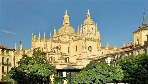 Собор Успения Богоматери и Сан-Фрутос-де-Сеговия