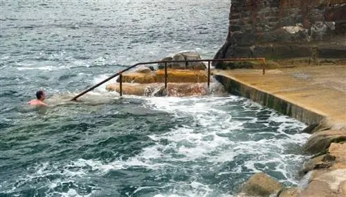 Ледяная ванна на Рождество