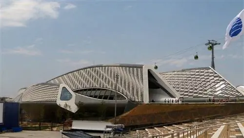 Мостовой павильон