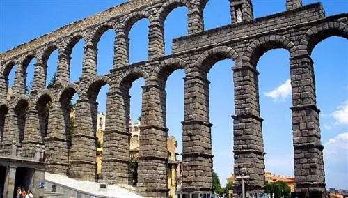 Акведук Сеговии