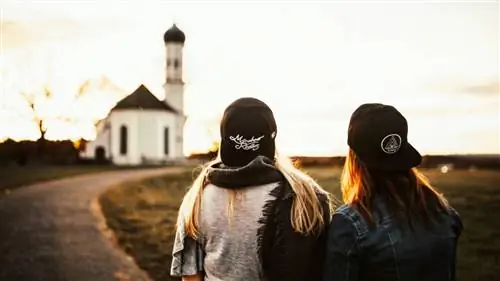 Пары, которые путешествуют вместе, остаются вместе: вот удивительная причина