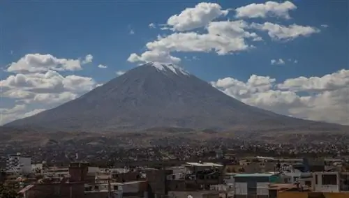 Вулкан Мисти