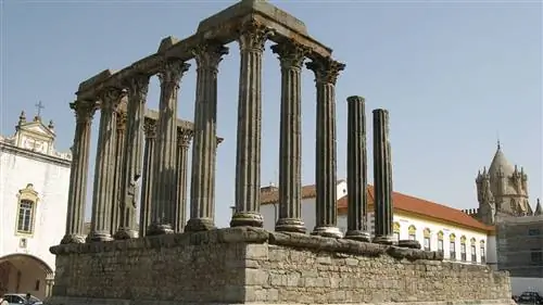 Римский храм, Эвора