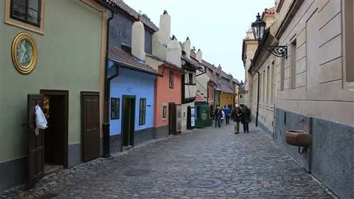 Уголок Франца Кафки в Пражском Граде