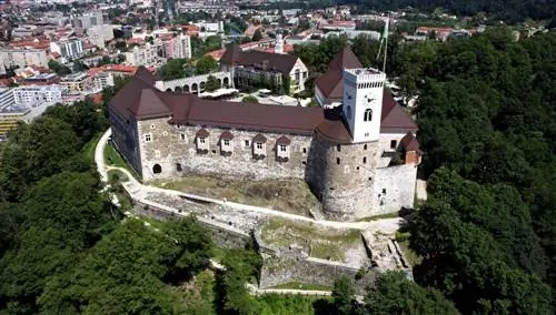 Замок