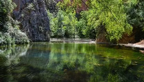 Каменный монастырь