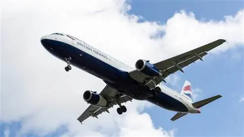 <p>Советы, как преодолеть страх перед самолетами</p>